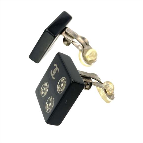 CHANEL Vintage Black Logo Earrings - Picture 3 of 4